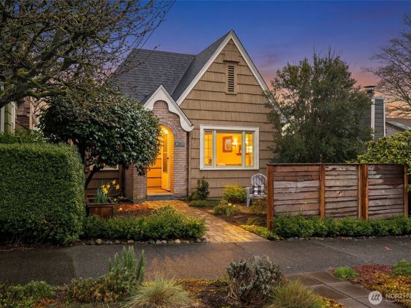 7740 18th Avenue NE, Seattle WA 98115