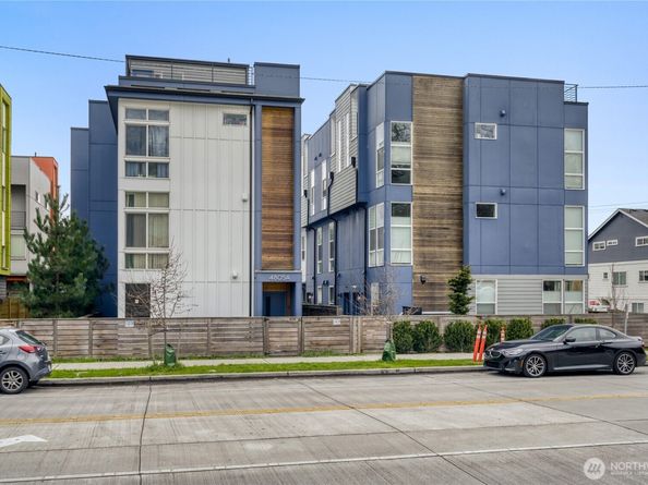 4805 B Delridge Way SW, Seattle WA 98106