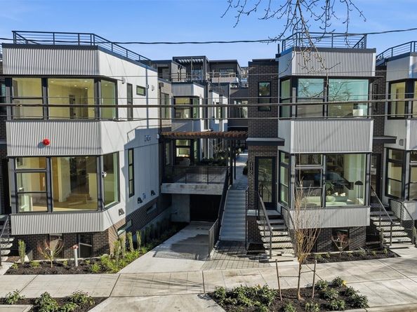 2016 Fairview Avenue E D, Seattle WA 98102