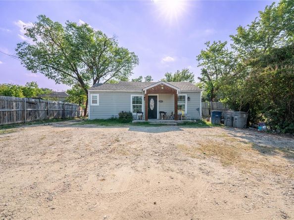 2519  Chalk Hill Road , Dallas Texas 75212