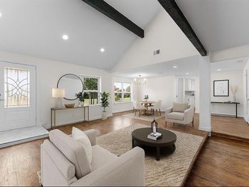 1315  Dunbarton Drive 