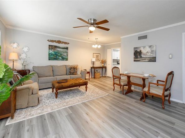 11114  Valleydale Drive  D, Dallas Texas 75230