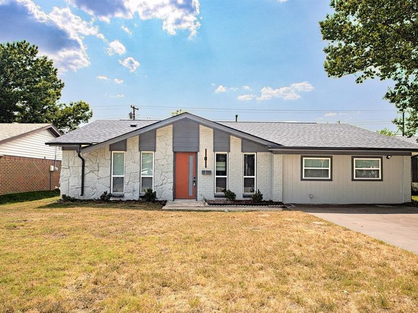 1101  Fouts Drive , Irving Texas 75061