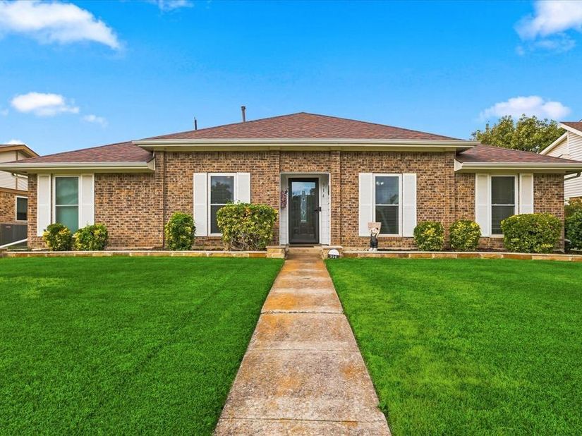 914  Reno Street , Lewisville Texas 75077