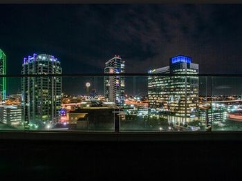 2408  Victory Park Lane 