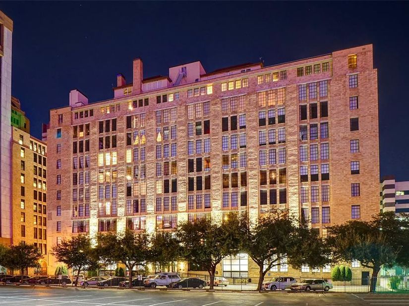 1122  Jackson Street  311, Dallas Texas 75202