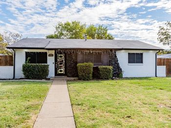 1528  Debbie Drive 
