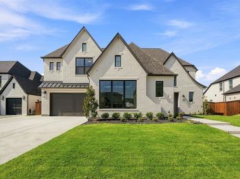1005  Inwood Court 