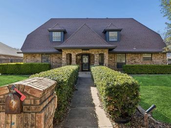 7304  Old Mill Run 