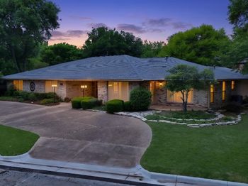 1008  Loch Lomond Drive 
