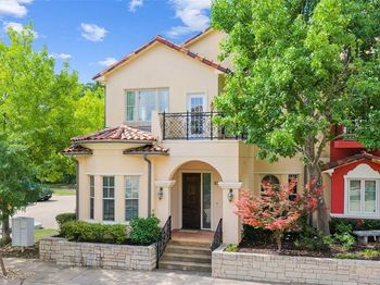 53  Piazza Lane 