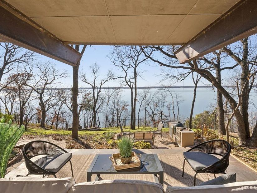 540  Diamond Point Drive , Oak Point Texas 75068