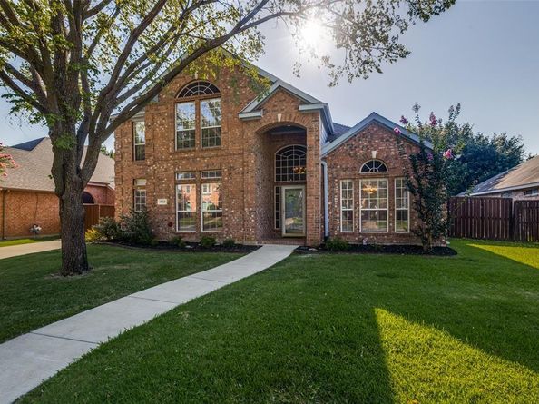 1908  Tophill Drive , Flower Mound Texas 75022