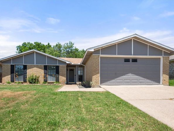 7009  Forestview Drive , Arlington Texas 76016