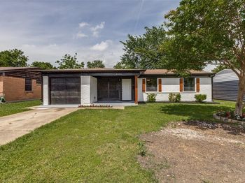 4862  Bedford Drive 