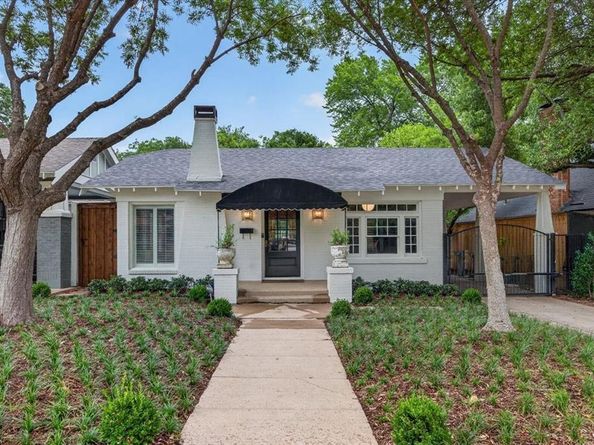 1325  Clover Lane , Fort Worth Texas 76107