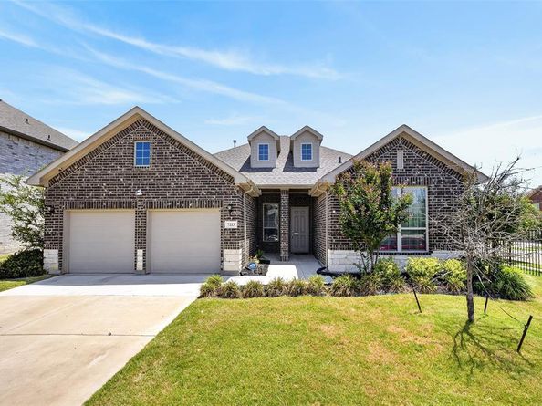 7223  Fallen Crest Lane , Arlington Texas 76001