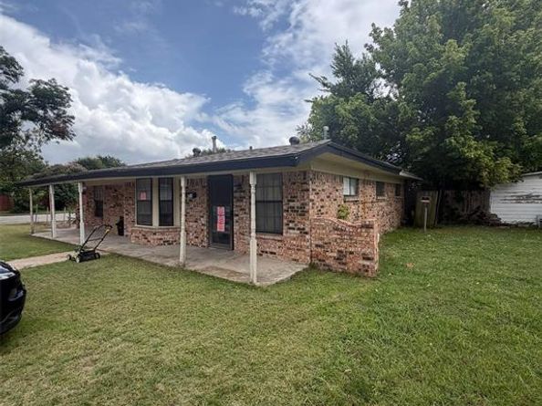 7118  Oak Park Drive , Richland Hills Texas 76118