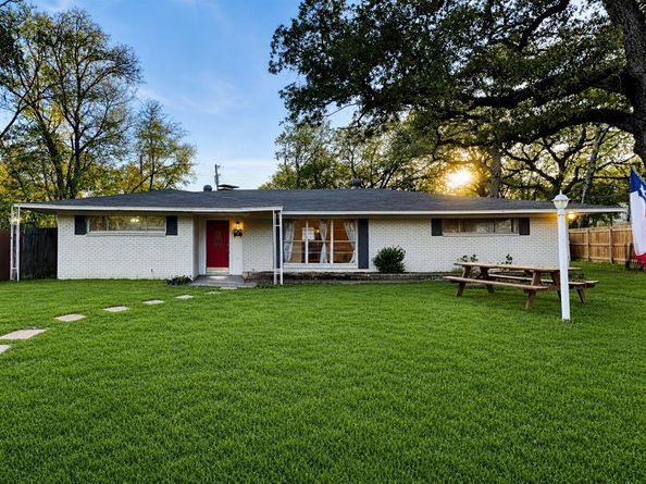 311  Lincolnshire Court , Irving Texas 75061