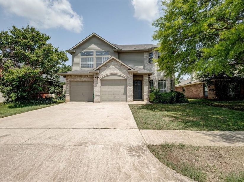 9049  Elbe Trail , Fort Worth Texas 76118