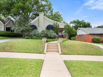 4016  Pershing Avenue 