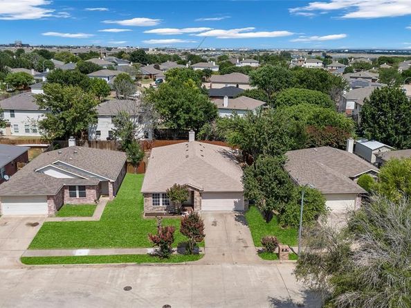 5132  Bedfordshire Drive , Fort Worth Texas 76135