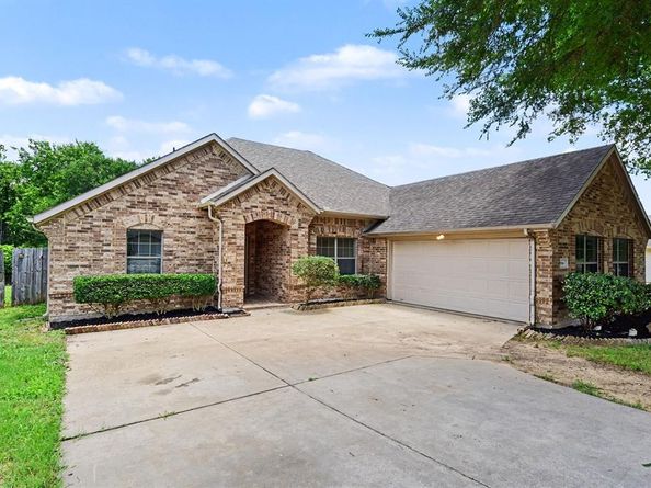 504  Hidden Meadow Court , DeSoto Texas 75115