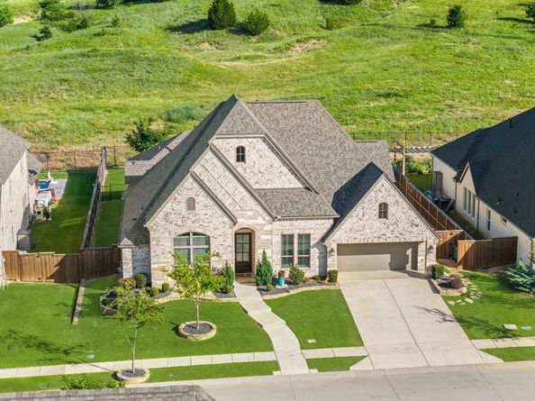 996  Myers Park Trail , Roanoke Texas 76262