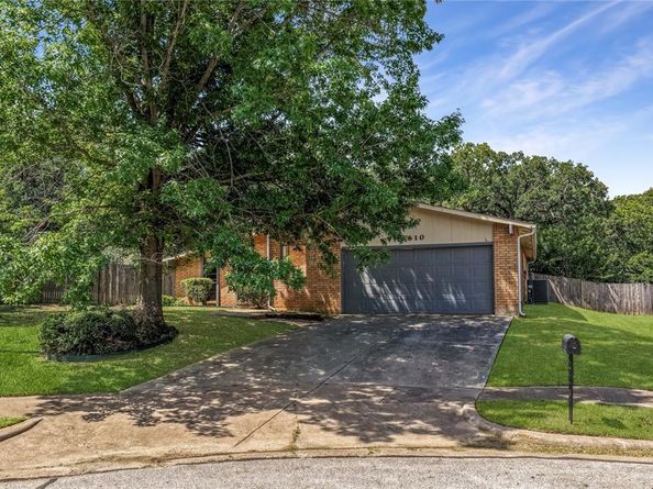 6610  High Country Trail , Arlington Texas 76016