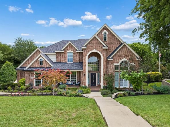 2647  Creekwood Drive , Cedar Hill Texas 75104