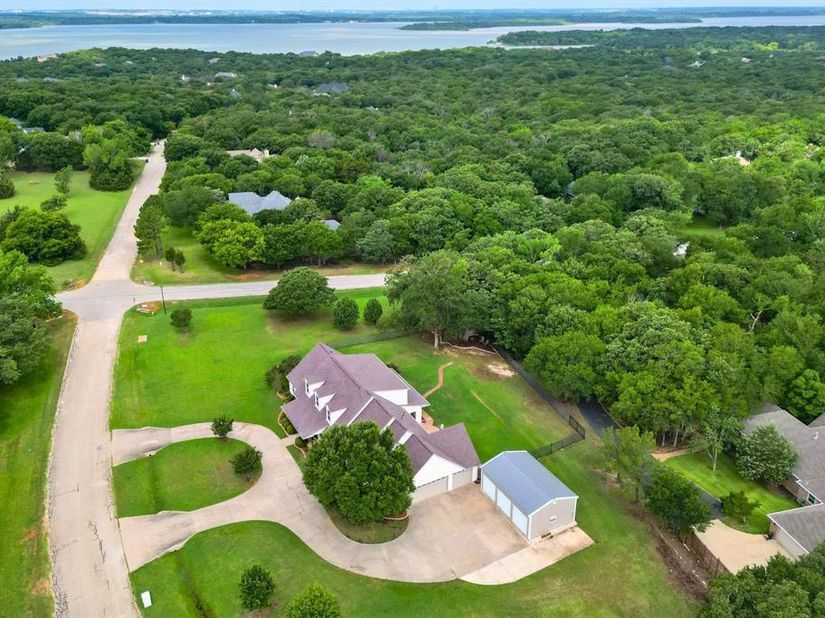 890  Topaz Lane , Oak Point Texas 75068