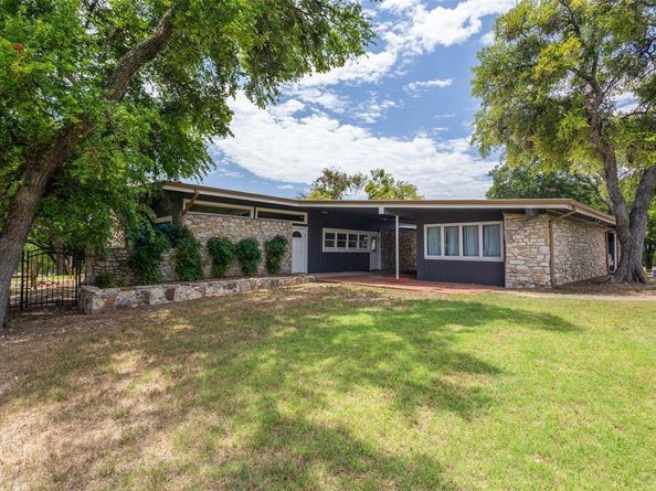 5411  Starlight Drive N, Fort Worth Texas 76126