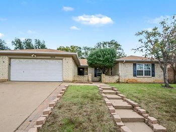 2424  Meadow Creek 