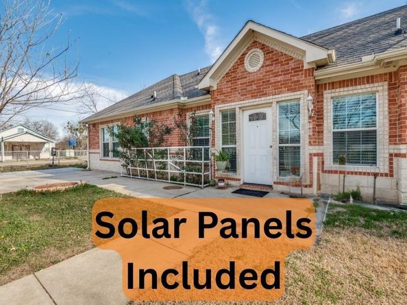 2410  Carleta Street , Dallas Texas 75253