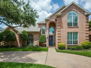 5807  Covehaven Drive 