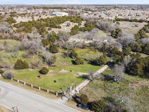 1006 S Clark Road , Cedar Hill Texas 75104