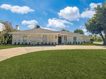 1137  Mill Springs 