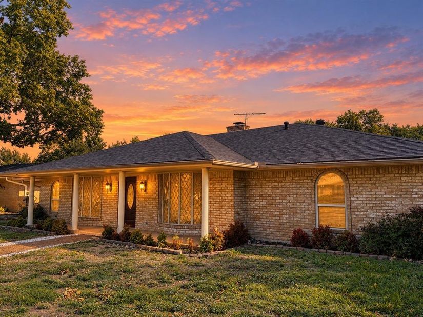 3408  Bellah Court , Irving Texas 75062