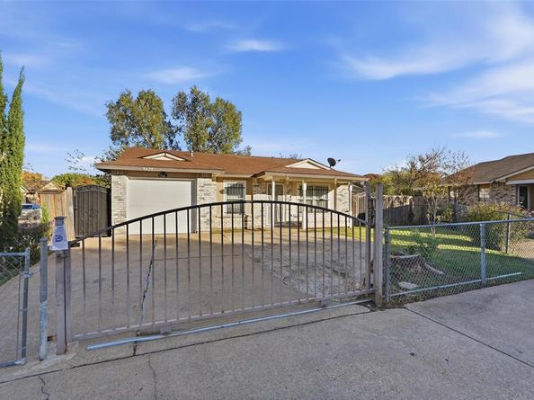 9420  Kerrville Street , Dallas Texas 75227