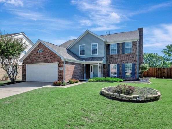 8000  Crazy Horse Lane , Fort Worth Texas 76137