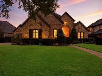 2217  Canterbury Drive 