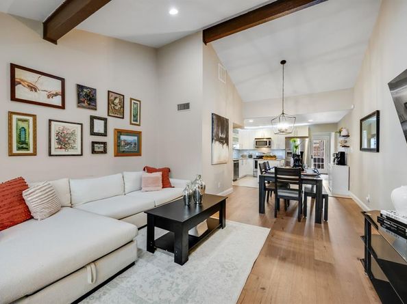 13644  Brookgreen Drive , Dallas Texas 75240