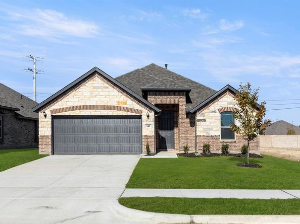 141  Whistling Duck  , Balch Springs Texas 75181