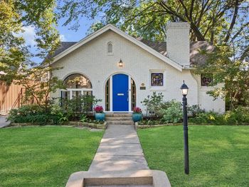 5242  Merrimac Avenue 