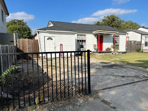 4423  Hopkins Avenue , Dallas Texas 75209