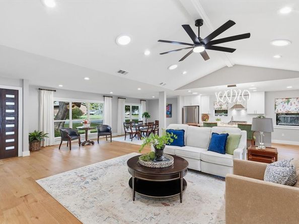 6722  Kingsbury Drive , Dallas Texas 75231
