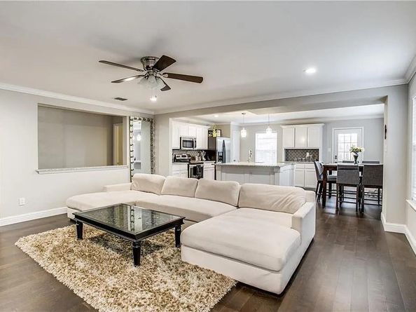 1613  Crown Point Drive , Little Elm Texas 75036