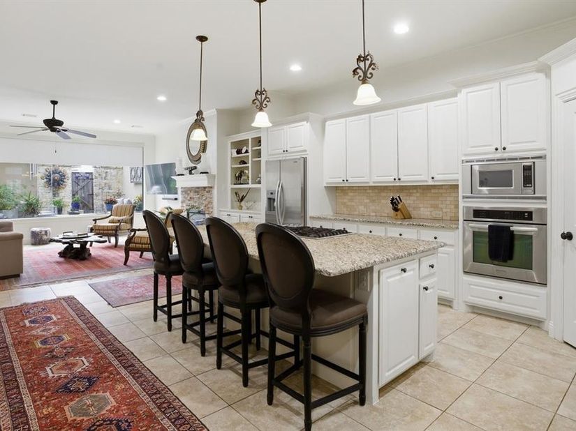 5026  Pershing Avenue , Fort Worth Texas 76107