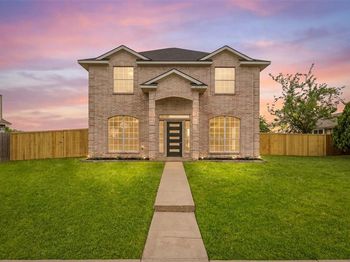 2712  Pioneer Lane 
