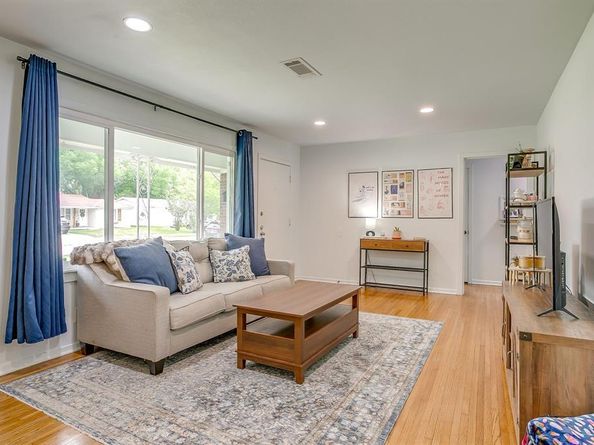 5517  Volder Drive , Fort Worth Texas 76114